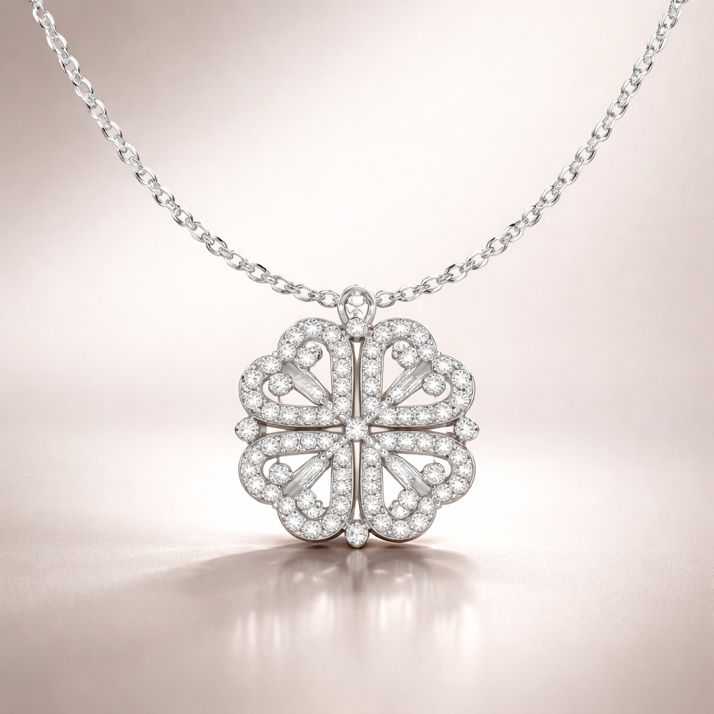 Darzeen™ Four-Leaf Clover Heart Pendant Necklace | قلادة قلب البرسيم رباعي الأوراق